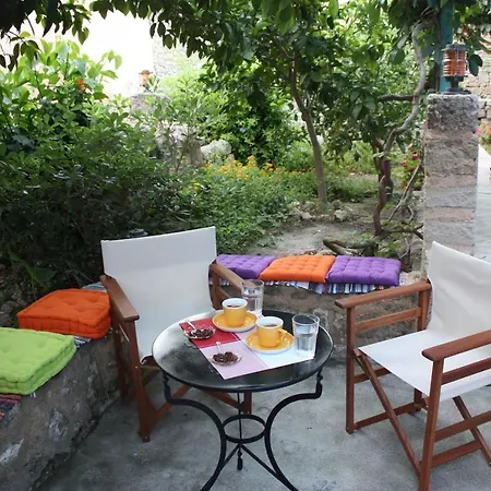 Serene House,Beautiful Garden In Old Town * Rhodes City