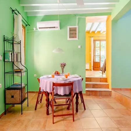 Serene House,beautiful Garden In Old Town Holiday home
