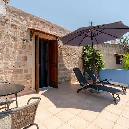 Serene House,beautiful Garden In Old Town Rhodes City