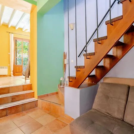 Serene House,beautiful Garden In Old Town *