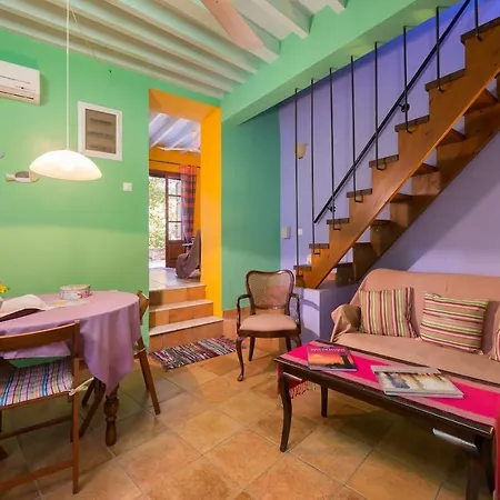 Serene House,beautiful Garden In Old Town Holiday home