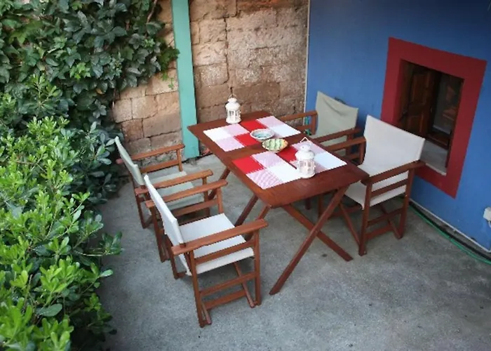 펜션 Serene House,beautiful Garden In Old Town Rhodes City